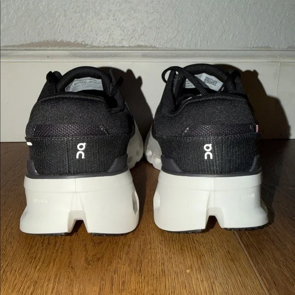 Men’s On CloudRunner 2 - Picture 6 of 10